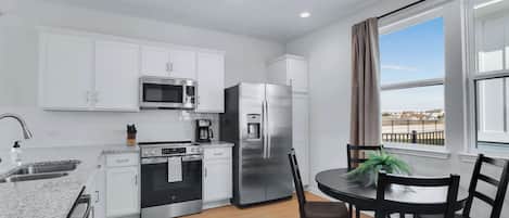 House, Multiple Beds, Patio, Garden View (Cactus Blossom Bungalow) | Private kitchen | Fridge, microwave, oven, stovetop
