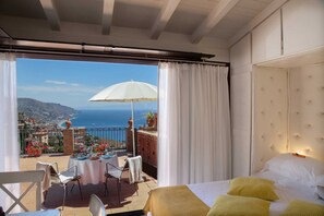 3 bedrooms, in-room safe, desk, iron/ironing board