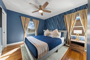 5 slaapkamers, een strijkplank/strijkijzer, wifi, beddengoed