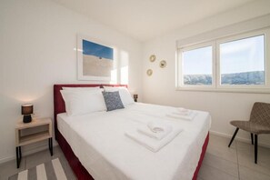 3 bedrooms, in-room safe, iron/ironing board, free WiFi - Villa Belveder II - charming house with outdoor pool (Pag)