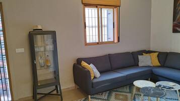 Apartment | Living area