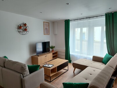 Fully renovated 70m² house 5 minutes from the beach and port