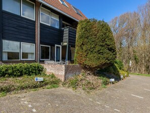 Exterior - Holiday Home in Zoutelande Near Sunny Beach (Zoutelande)