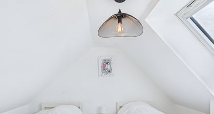 Maison de campagne avec grand jardin pour 8