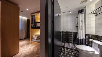 Economy Mix Dorm (4 beds)