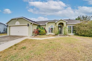 House (4 Bedrooms) | Interior - 9 Mi to Disney: Themed Rooms & Private Pool! (Davenport)