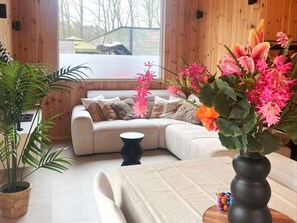 House | Living room