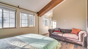 House (5 Bedrooms) | Interior - Pristine Cabin w/ Stables in Black Hawk by Casinos (Black Hawk)