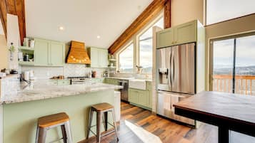 Nhà (5 Bedrooms) | Nội thất