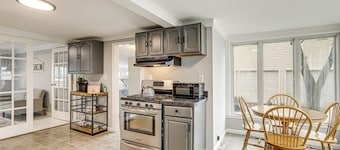 1 Mi to Bradley Beach: Family-friendly Home!