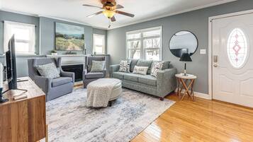 House (1 Bedroom) | Interior