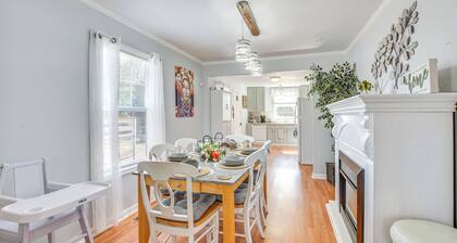 9 Mi to Downtown: Sanford Home w/ Hot Tub