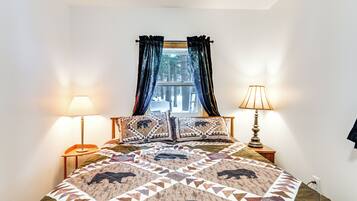 Rumah (2 Bedrooms) | Interior