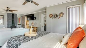 Apartment (0 Bedroom) | Interior