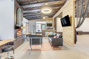 Apartment (0 Bedroom) | Interior