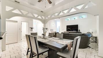 House (3 Bedrooms) | Front of property