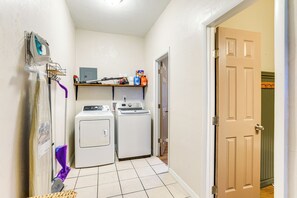 Nhà (2 Bedrooms) | Nội thất
