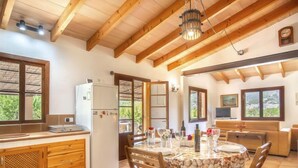 Private kitchen - Global Es Puig Mancor 8552 (Mancor de la Vall)