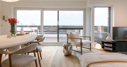 Penthouse on the Dike Bathed in Sunlight