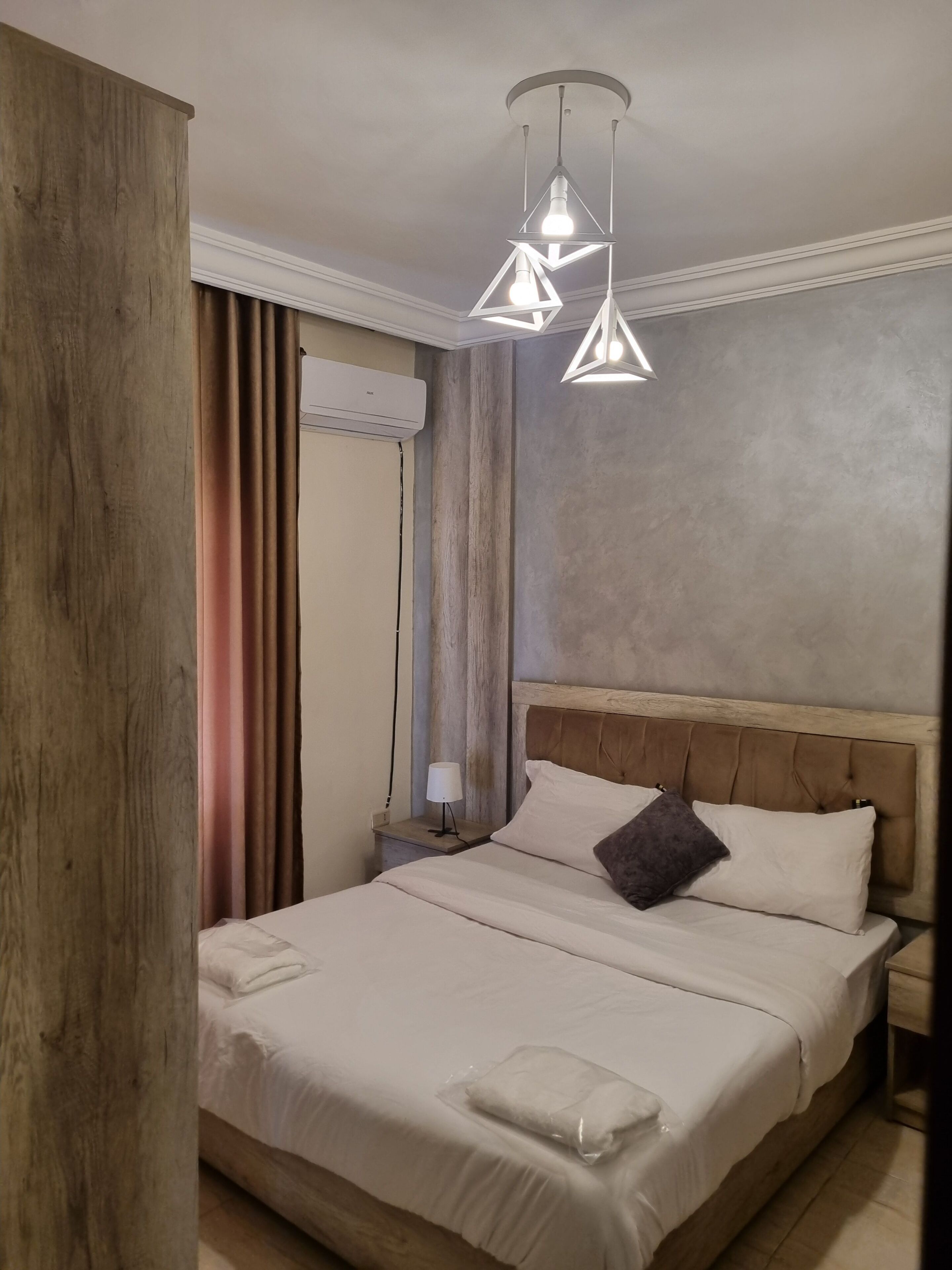 1 bedroom