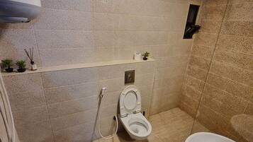 Apartment, 1 Schlafzimmer, barrierefrei, Raucher | Badezimmer