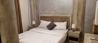 Charming Amman Apartment With Central AC and Wifi