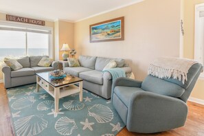 TV - Oceanfront 3 BR Condo with a Shared Pool! Sea Cloisters I 205A (Surfside Beach)