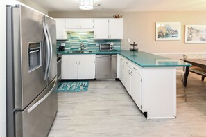 Fridge, microwave, stovetop, dishwasher - Oceanfront 3 BR Condo with a Shared Pool! Sea Cloisters II 101B (Surfside Beach)