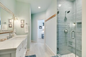Bathroom - Sol Kissed Pirates Beach (Galveston)