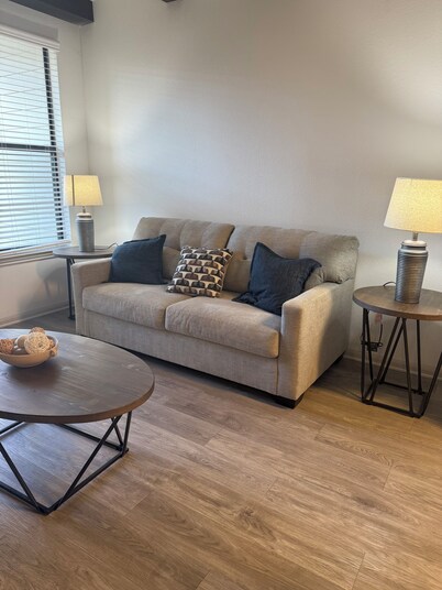 Cozy apartment in awesome Frisco with WiFi, fitness room, AC