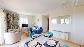 Dining - Casa Egeo JW-Murcia Holiday Rentals Property (Sucina)