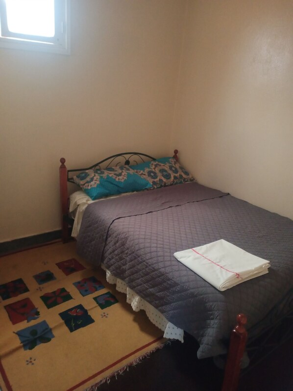 2 makuuhuonetta, ilmainen Wi-Fi, vuodevaatteet