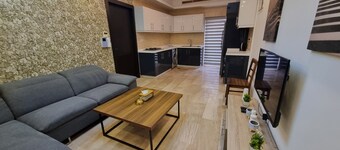 Charming Amman Apartment With Central Air-con & Street Parking