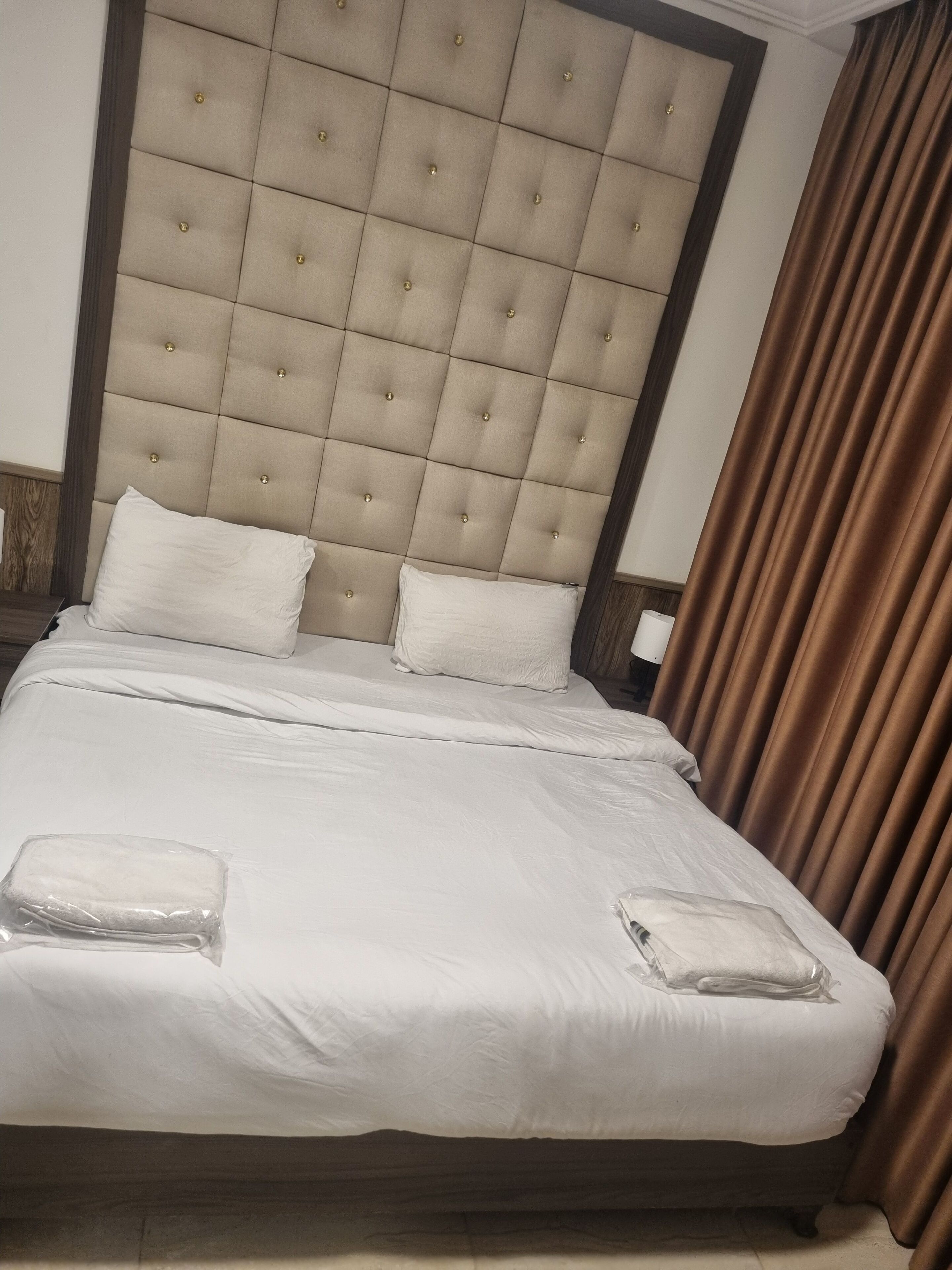 2 bedrooms