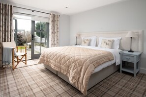 2 bedrooms, iron/ironing board, travel cot, Internet - Number Nine, Lanchester - sleeping 4 guests in 2 bedrooms (Lanchester)