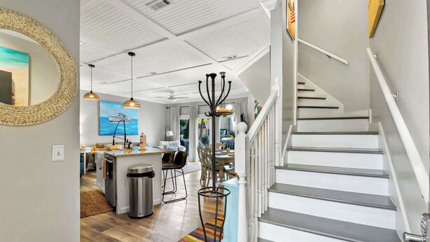 Unclassified image, 1 of 45, button - The Beach is Calling-this 3bd Villa is the answer! (Hilton Head Island)