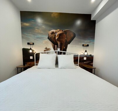 Parifou Air-conditioned cosy house with play area for families