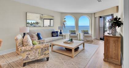 417 Seascape Villas, Oceanfront Condo, Stunning Ocean Views! Overlooking Pool