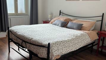 1 Schlafzimmer, WLAN, Bettwäsche