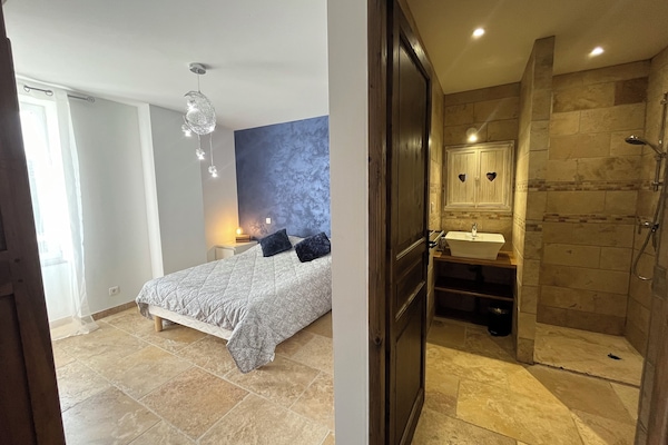 4 chambres, lit parapluie, Wi-Fi, draps fournis