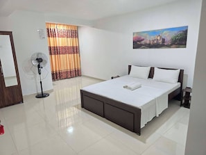 1 bedroom - Room-kandy City View MPM Guest Room - 3B (Kandy)