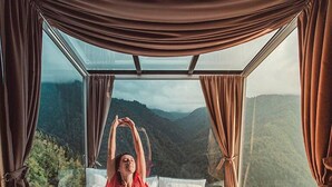 تجهيزات عازلة للصوت وواي فاي مجانًا وبديكورات فريدة لكل غرفة