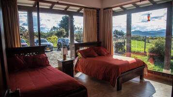 5 soverom, strykejern/-brett, wi-fi og sengetøy