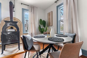 Dining - Stuga House: A historic Carver cottage right on hiking and biking trails (Carver)