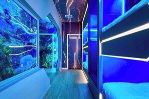 10 bedrooms, iron/ironing board, WiFi, bed sheets