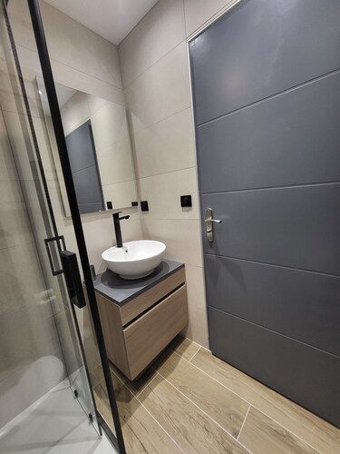 SEASONAL RENTAL RENOVATED STUDIO 35M2 IN ORCIÈRES