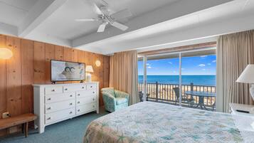 3 bedrooms, iron/ironing board, travel crib, WiFi