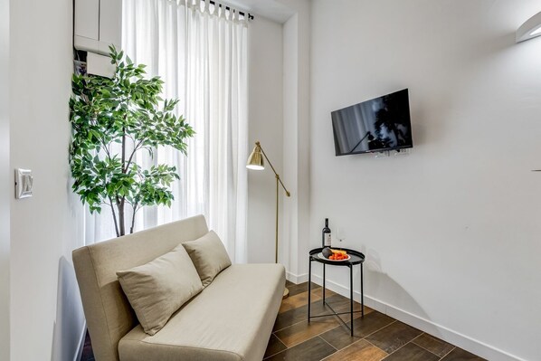 Living area - Global Condo - Two Bedroom Villa, Sleeps 6 (Rome)