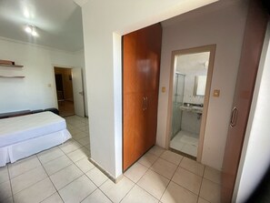 5 chambres, Wi-Fi, draps fournis