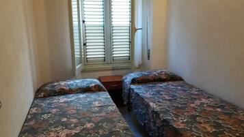 2 chambres, Wi-Fi gratuit, draps fournis